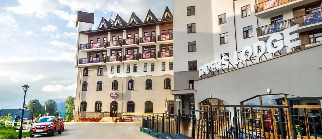 RIDERS LODGE