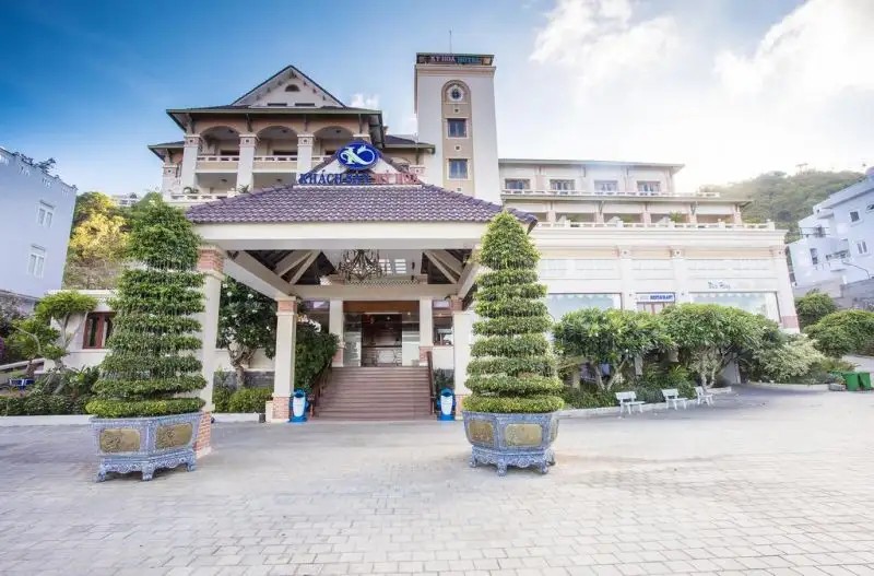 BEACHFRONT HOTEL (EX. KY HOA VUNG TAU)