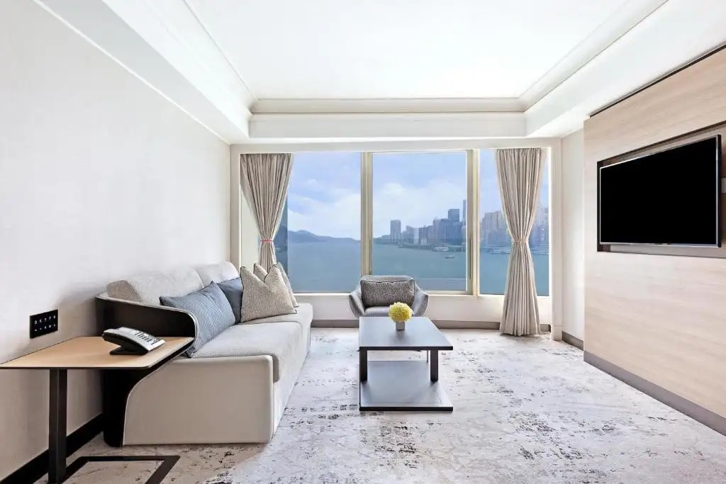 HARBOUR GRAND KOWLOON