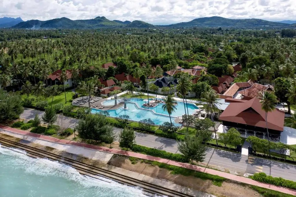 WYNDHAM HUA HIN PRANBURI RESORT & VILLAS