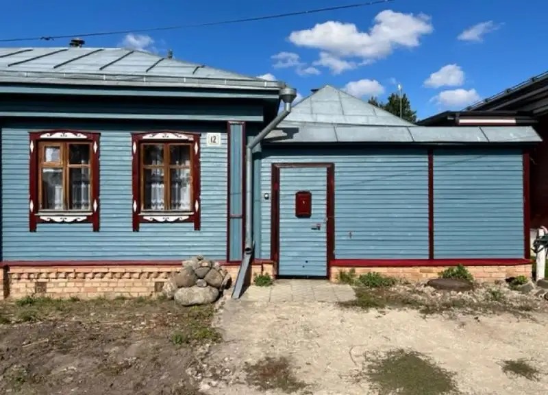 МОНОСТЫРСКАЯ ИЗБА