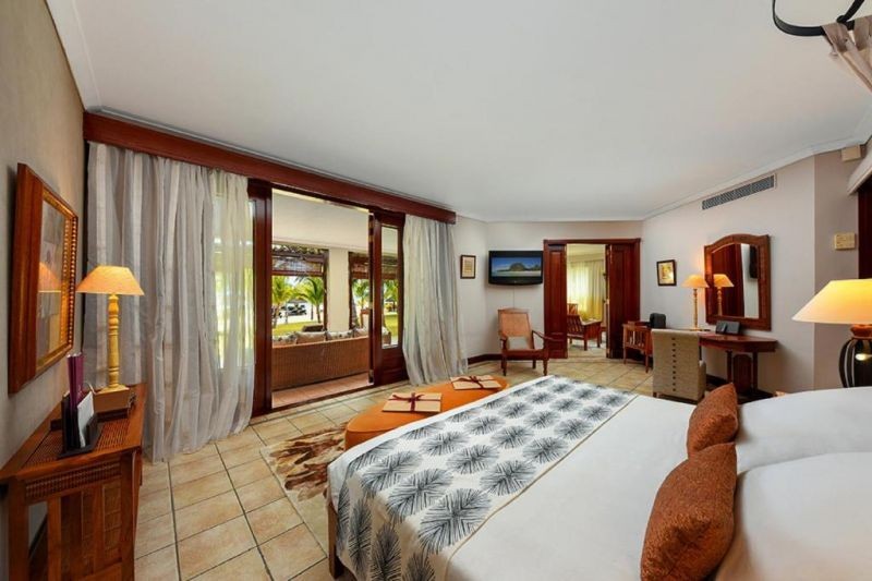 senior suite beach front