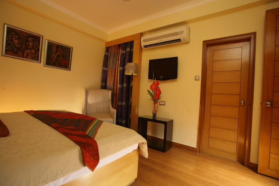THE RESIDENCE AT PANCHSHEEL PARK