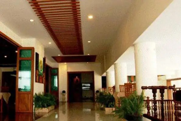 BJ HOLIDAY LODGE