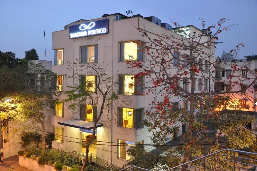 SAROVAR PORTICO NARAINA