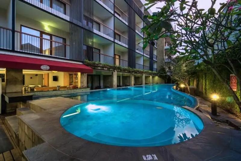 QUEST HOTEL KUTA