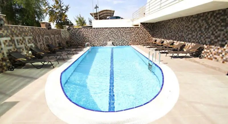 B BUSINESS HOTEL & SPA