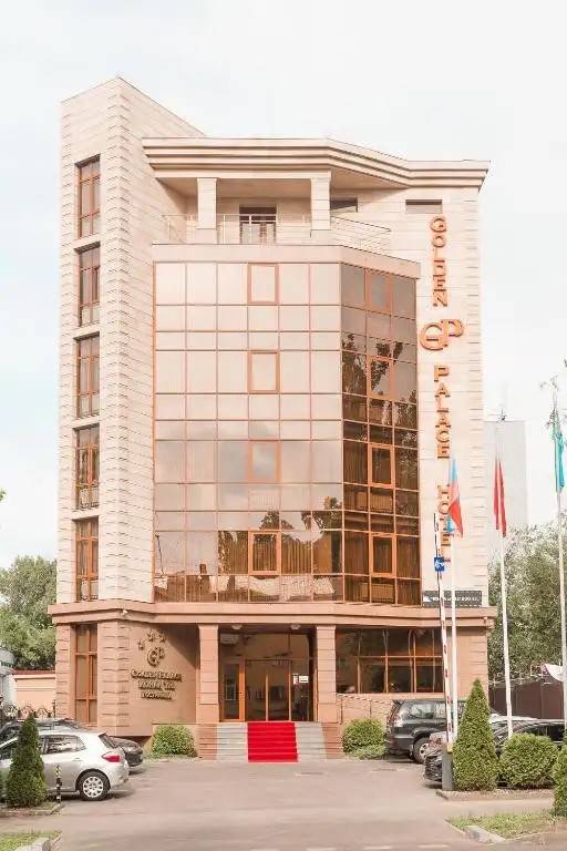 GOLDEN PALACE