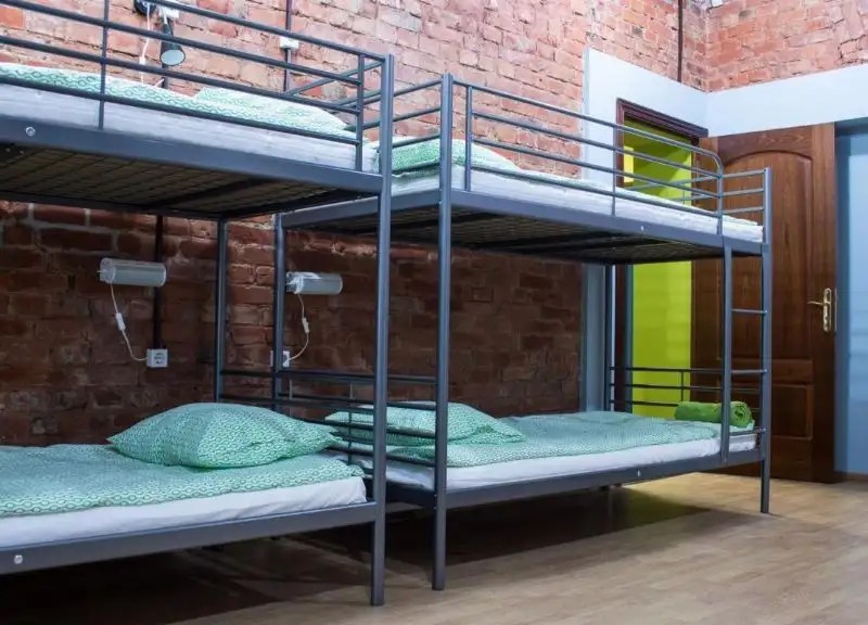 AMALIENAU HOSTEL & APARTMENTS (АМАЛИЕНАУ)