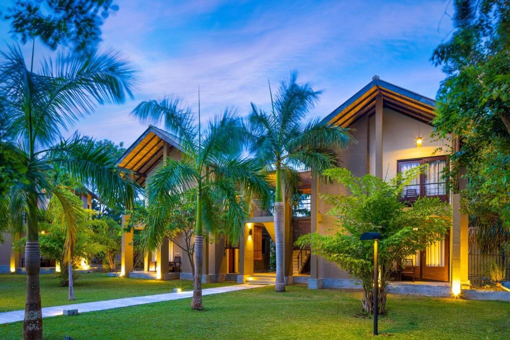 CHAARYA RESORT & SPA BY CHANDRIKA