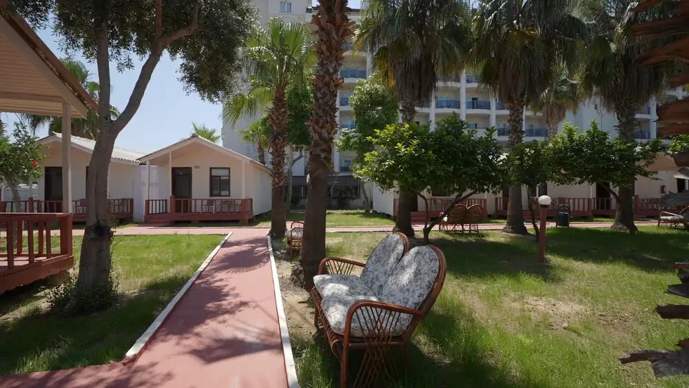 ASLAN PARK BUNGALOW
