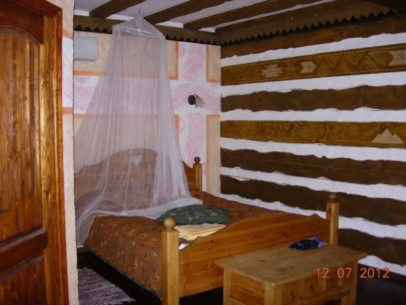 INDIAN HOUSE (ИНДИАН ХАУС)