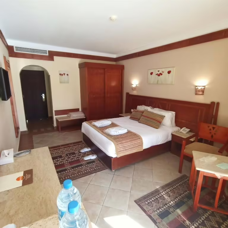 REGENCY PLAZA AQUA PARK & SPA