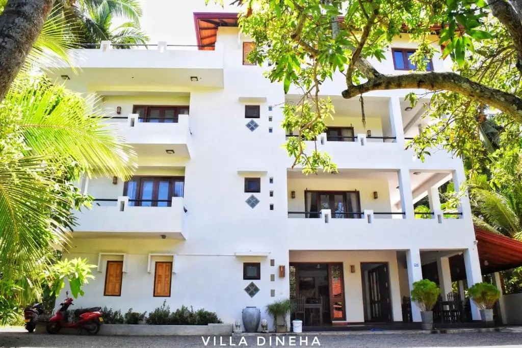 VILLA DINEHA