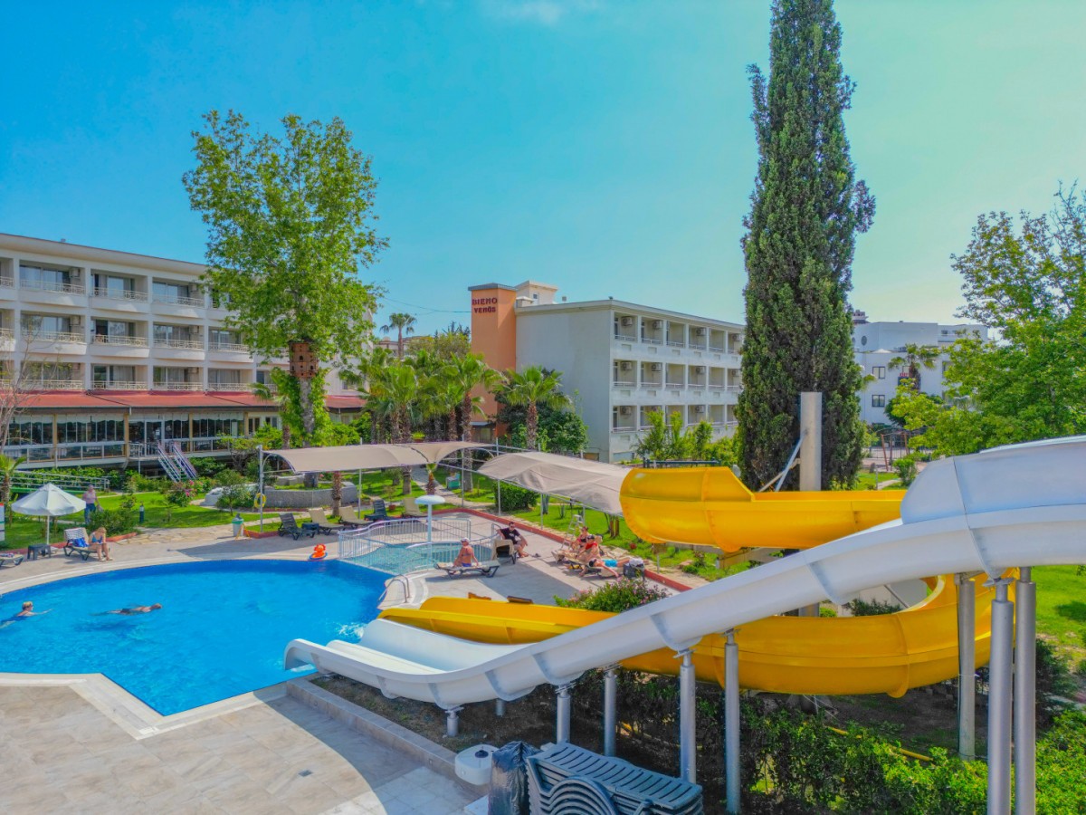 BIENO VENUS (EX. VENUS HOTEL)