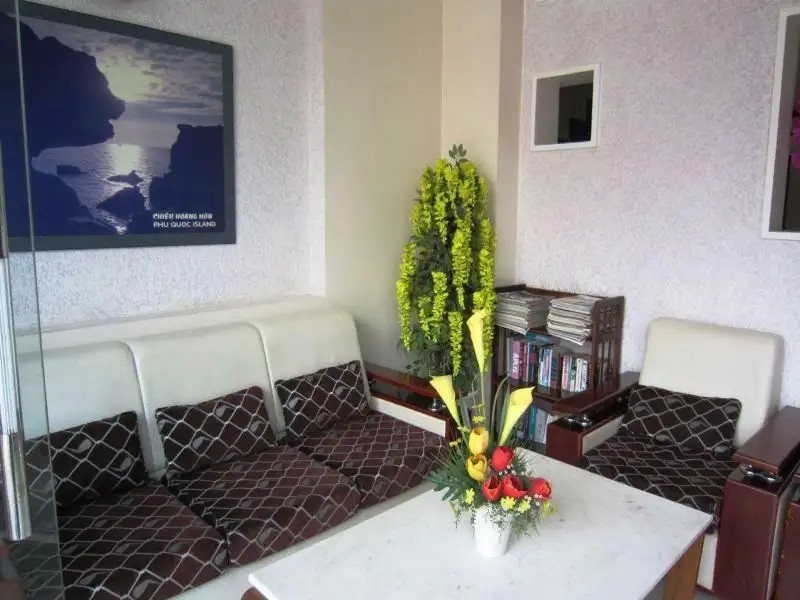 SEA BREEZE HOTEL