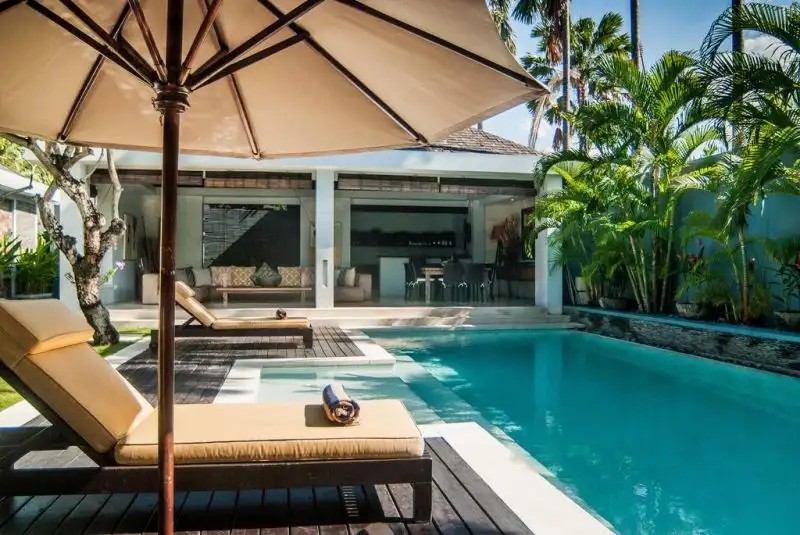 KEMBALI VILLAS