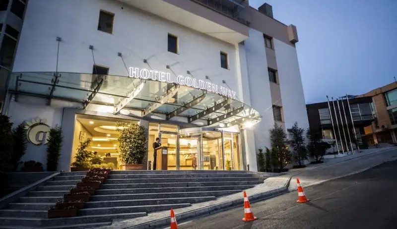 GOLDEN WAY HOTEL GIYIMKENT