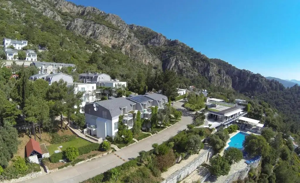 LORYMA RESORT HOTEL