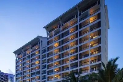 RAMADA PLAZA SANYA BAY (EX. WYNDHAM SANYA BAY ANNEX BUILDING)