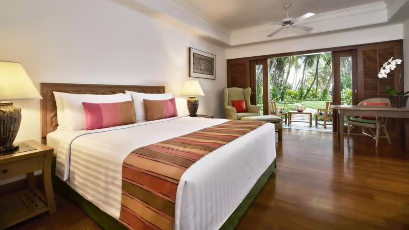 ANANTARA SIAM BANGKOK (EX. FOUR SEASONS HOTEL BANGKOK)