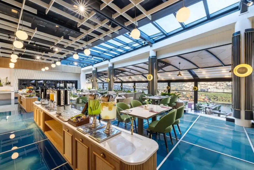 ARISE HOTEL GOLDEN HORN (EX. CLARION HOTEL GOLDEN HORN)
