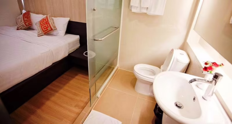 STUDIO SUKHUMVIT 11 HOTEL