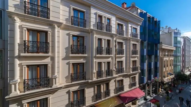 VISION DELUXE HOTEL