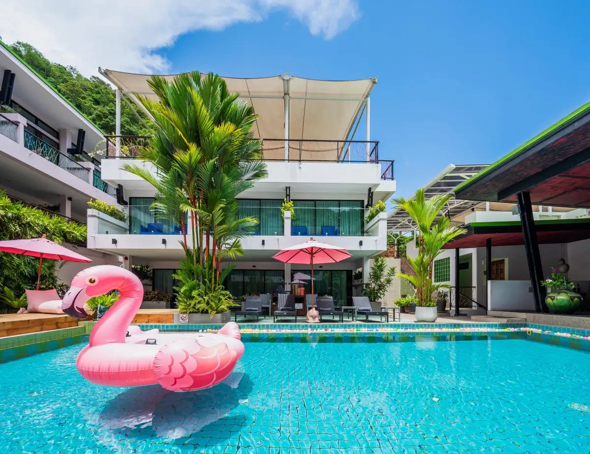 CCS HIDEAWAY HOTEL
