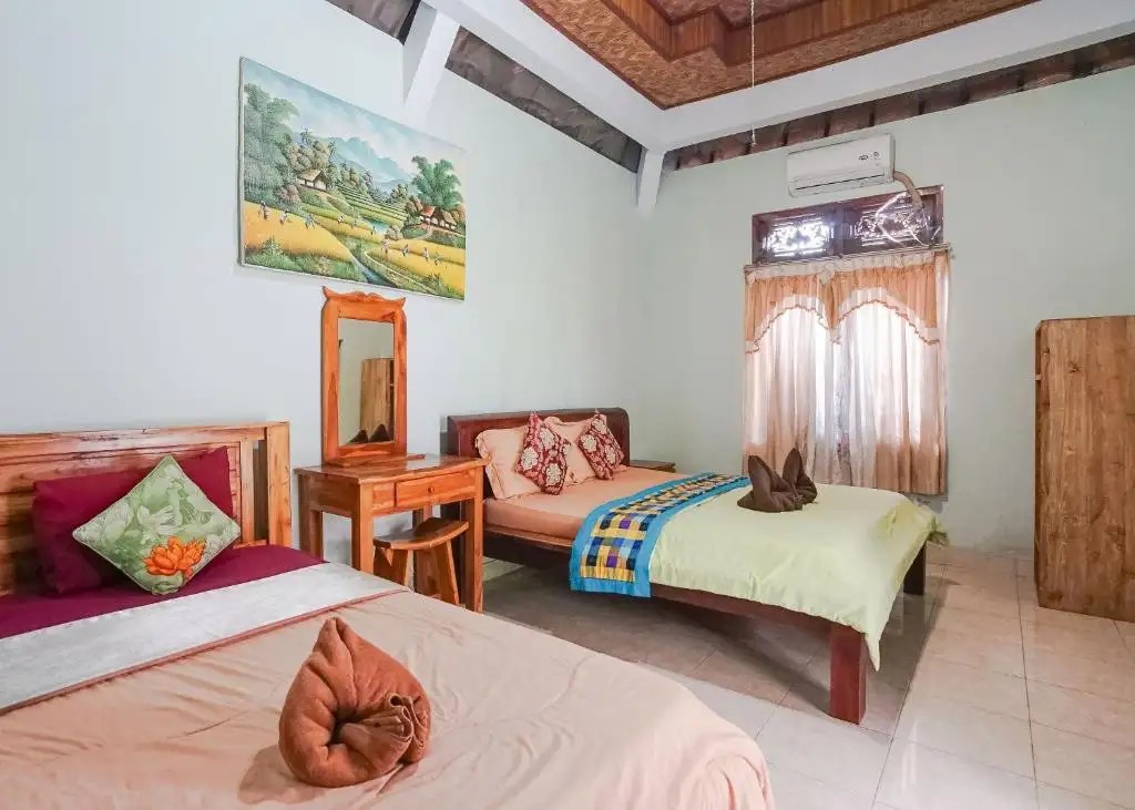AURORA HOUSE UBUD BY ZUZU