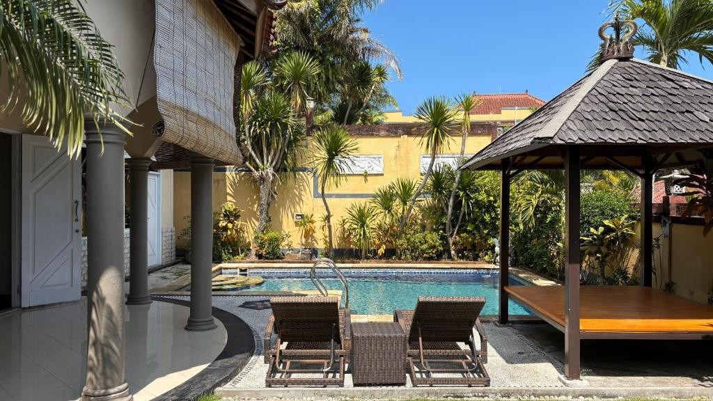 BEVERLY HILLS BOUTIQUE HOTEL & SPA