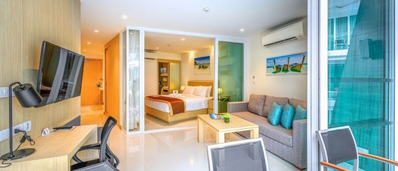 1 bedroom suite sea view