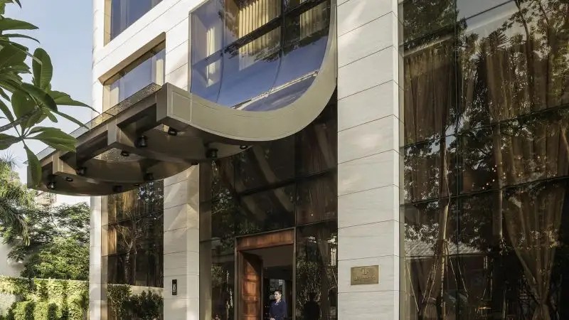 DES ARTS SAIGON MGALLERY COLLECTION
