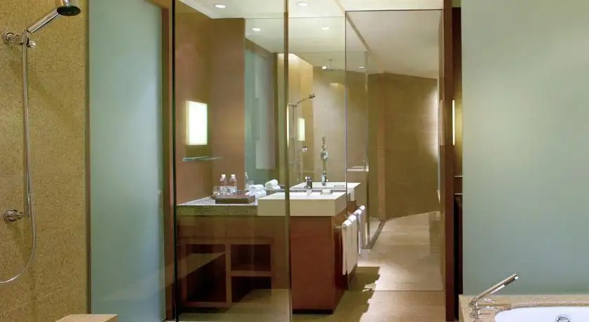 HYATT ON THE BUND