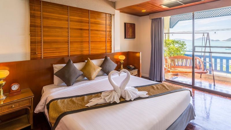 2 bedroom suite