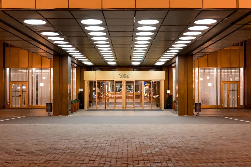 COSMOS SAINT-PETERSBURG PRIBALTIYSKAYA HOTEL (EX. PARK INN PRIBALTIYSKAYA)