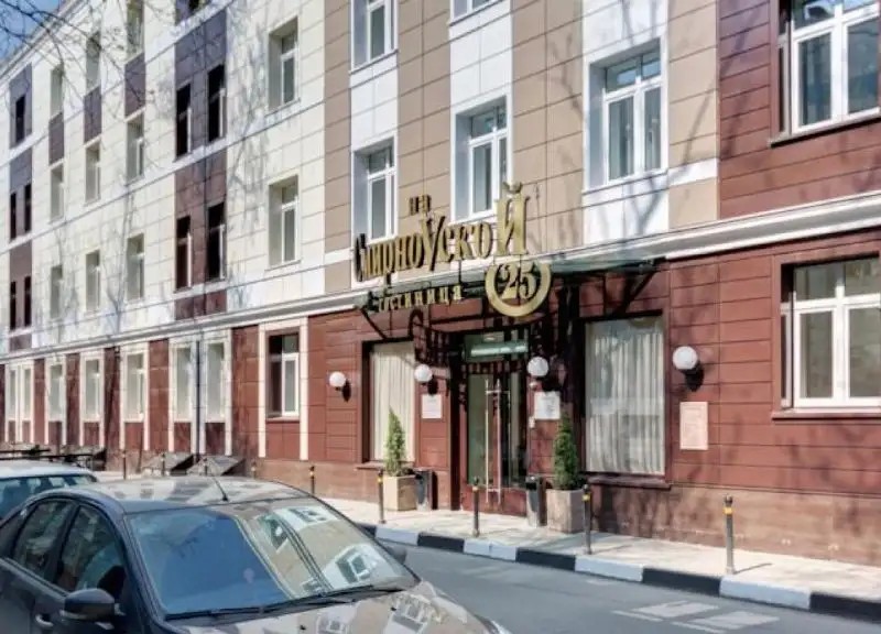 НА СМИРНОВСКОЙ 25