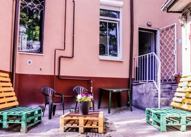 AMALIENAU HOSTEL & APARTMENTS (АМАЛИЕНАУ)