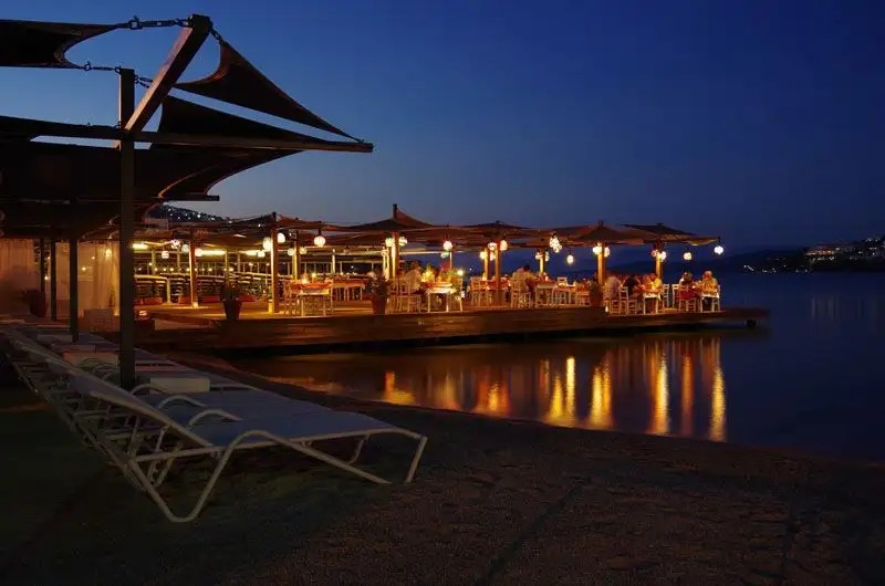 COSTA FARILYA