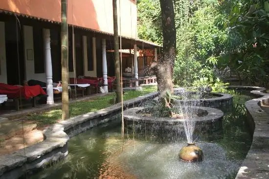 BARBERYN REEF AYURVEDA RESORT