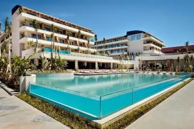 XO CAPE ARNNA RESORT