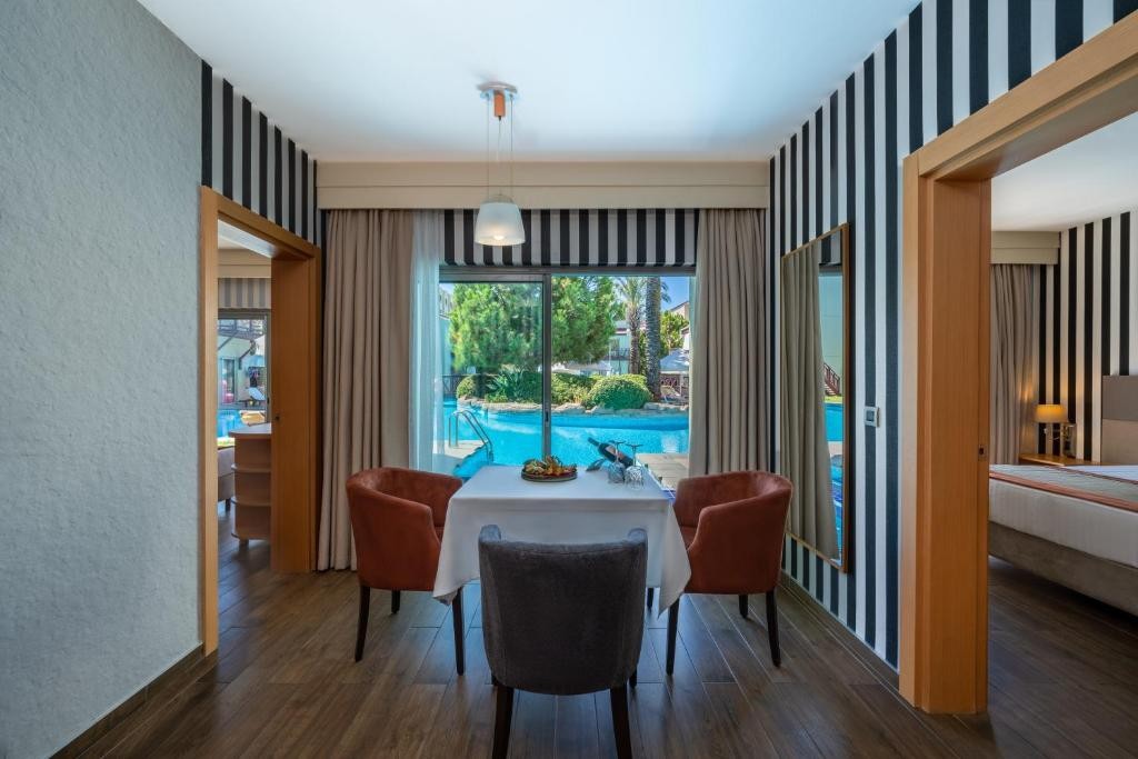 SELECTUM FAMILY RESORT SIDE (EX. SILENCE BEACH RESORT)
