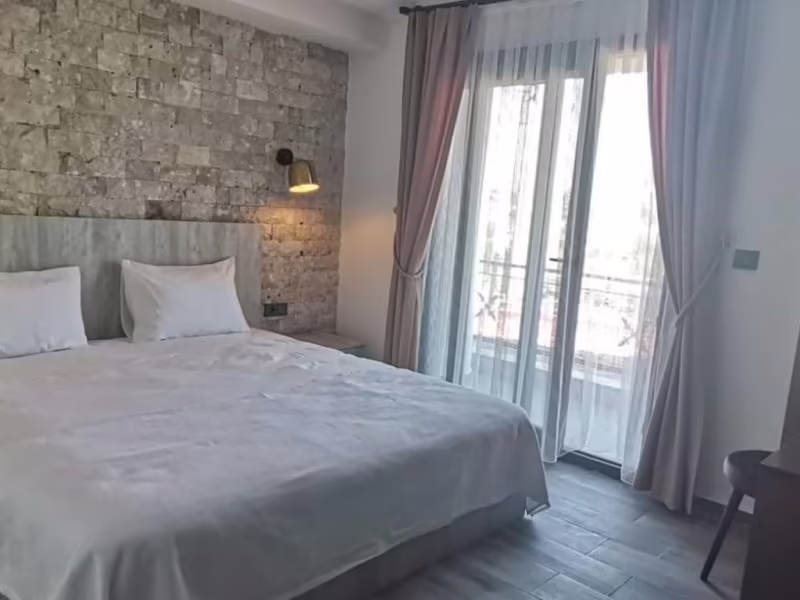 TALLES COMFORT BUTIK OTEL