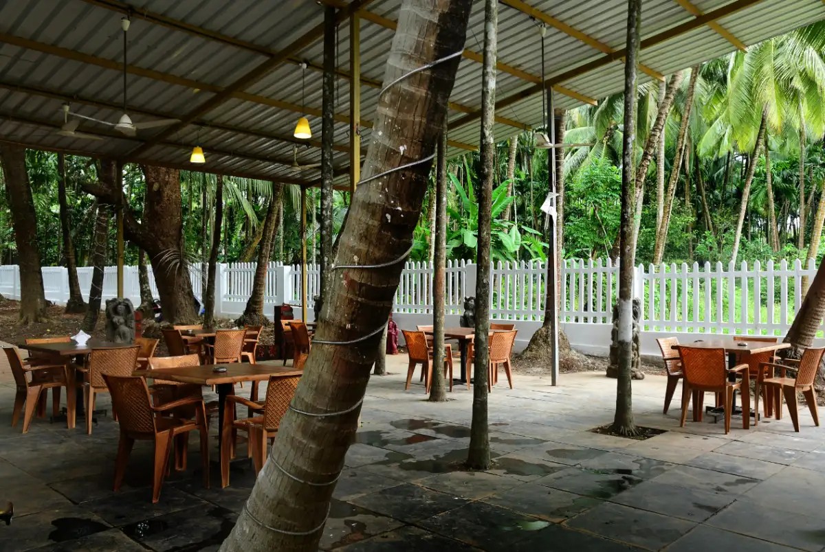 ARAMBOL PARADISE VILLAGE RESORT