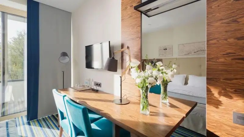 LAVICON HOTEL COLLECTION (EX. HELIOPARK NEBUG)