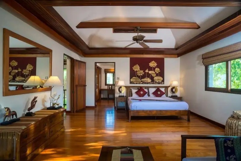 BAAN BANBUREE