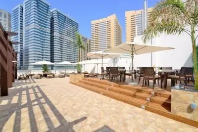 GOLDEN SANDS HOTEL & RESIDENCES