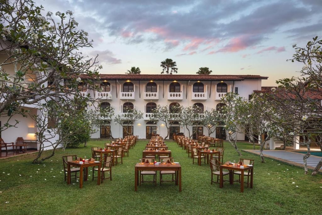 HERITANCE AYURVEDA MAHA GEDARA ADULTS ONLY 16+