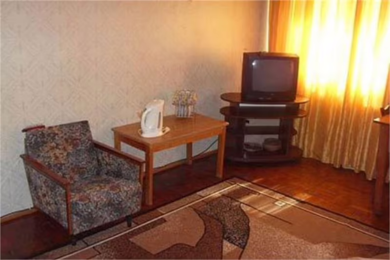 АЛМАЗНЫЙ