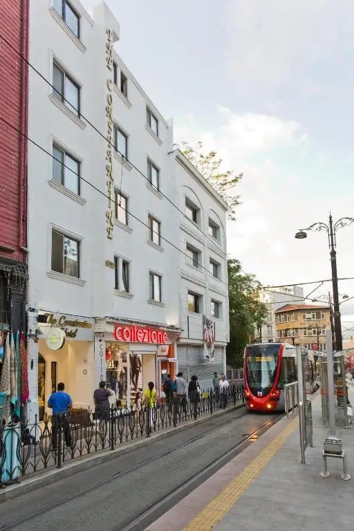 THE CONSTANTINE HOTEL